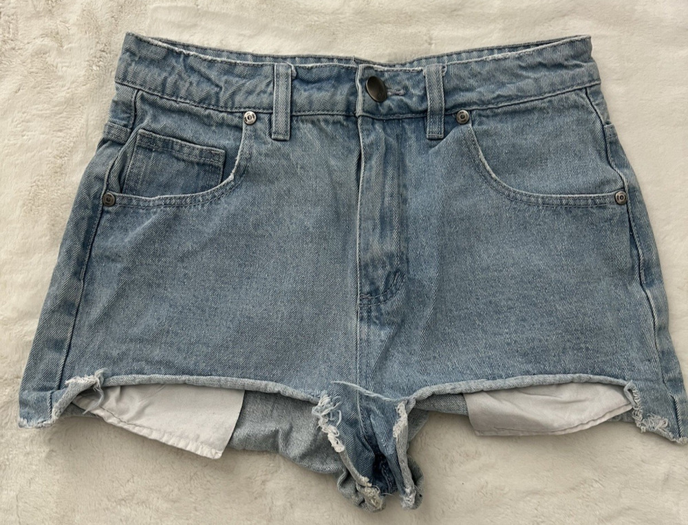 The Flashback High Rise Denim Shorts Womens 6 Light Wash Distressed Casual